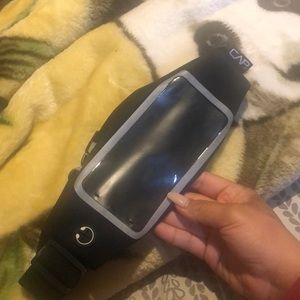Fitness phone holder
